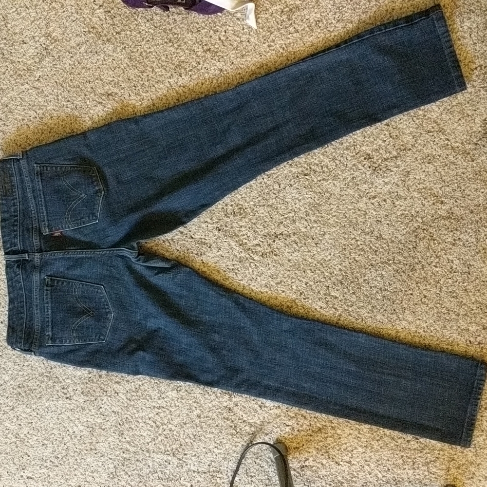 Woman's Levi's 545 skinny jeans